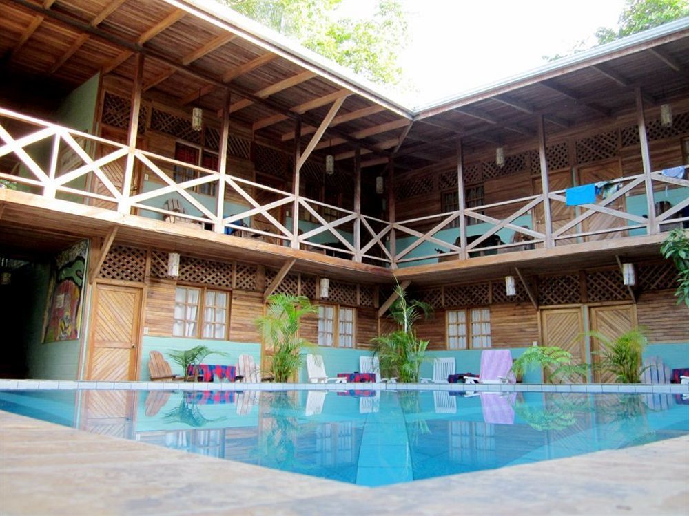 Lizard King Hotel & Suites Puerto Viejo de Talamanca Esterno foto